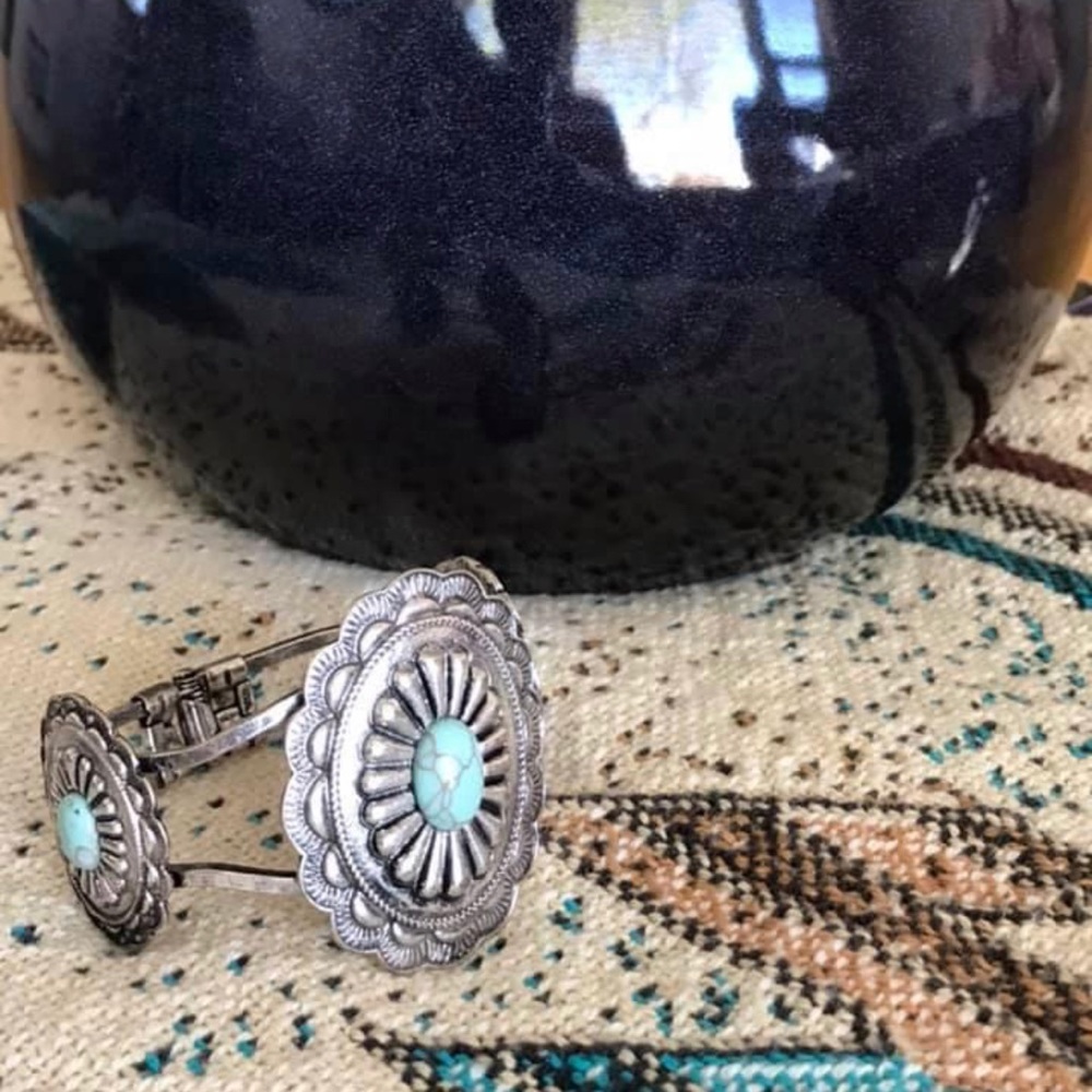 Western Faux Silver Turquoise Hinged Concho bracelet